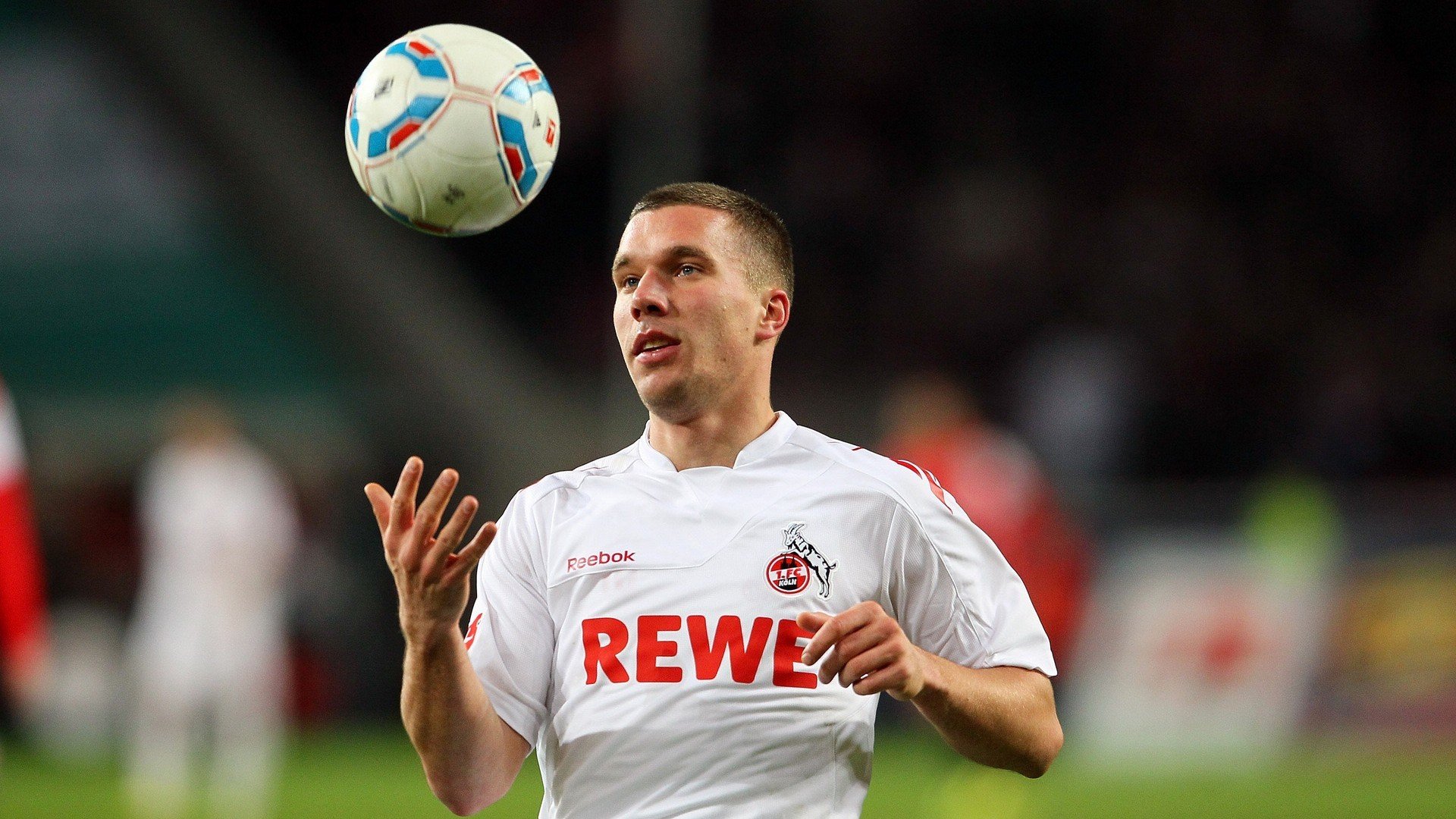 费德勒宣布退役 传奇生涯画上完美句点【半岛体育官方网站】